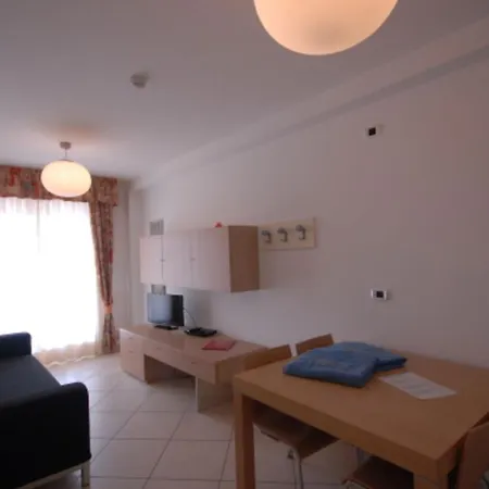 Apartment Seaside Escape With Pool View Bibione