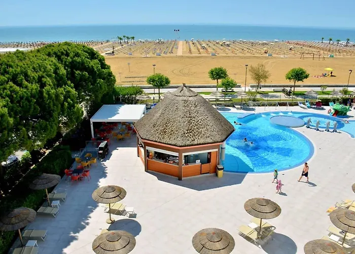 Apartman Seaside Escape With Pool View *